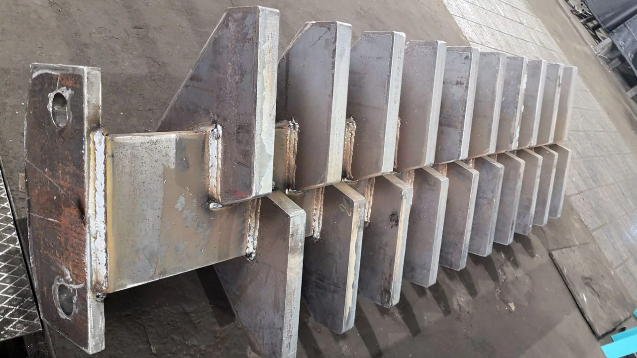 WERT breaker bar and counter-tool components